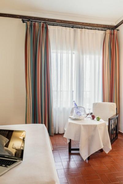 Parador De Manzanares Room photo