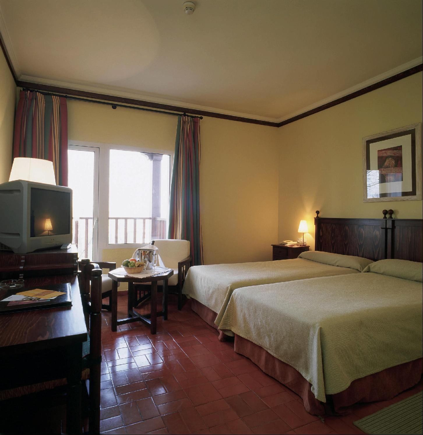 Parador De Manzanares Exterior photo